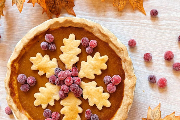 آموزش شیرینی پزی / طرز تهیه پای کدو حلوایی با رنگ و طعم عالی