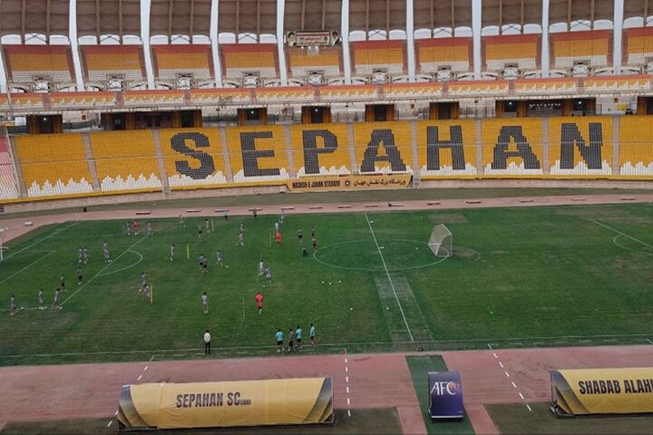 استراتژی «چمن سه‌گانه فصلی» سپاهان؛ نوآوری تازه برای تضمین کیفیت زمین در تمام سال