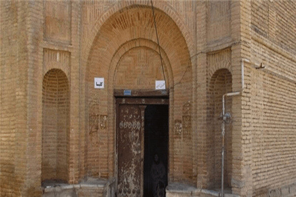 اعماق کلیسای سنندج؛ موزه پنهان ۱۸ صلیب تاریخی