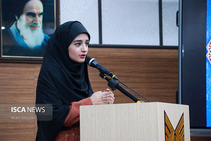 آیین تکریم و معارفه دبیران انجمن‌های علمی در دانشگاه آزاد اسلامی  یزد