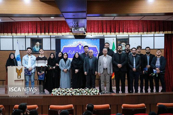 آیین تکریم و معارفه دبیران انجمن‌های علمی در دانشگاه آزاد اسلامی  یزد