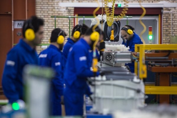 سیرجان و پارادوکس اشتغال؛ سرمایه‌گذاری خارجی به جای بومی‌ها، نیروی متخصص وارد می‌کند