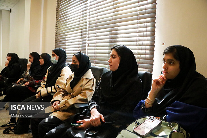 نشست تخصصی توسعه پایدار گردشگری در دانشگاه یزد، گفت‌وگوی مشترک مدیریت شهری و دانشجویان