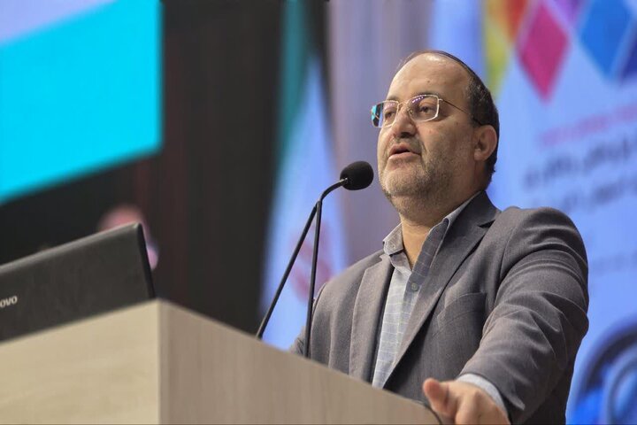 دانشگاه باید به زیست‌بوم نوآوری و تعاملات بین‌المللی تبدیل شود