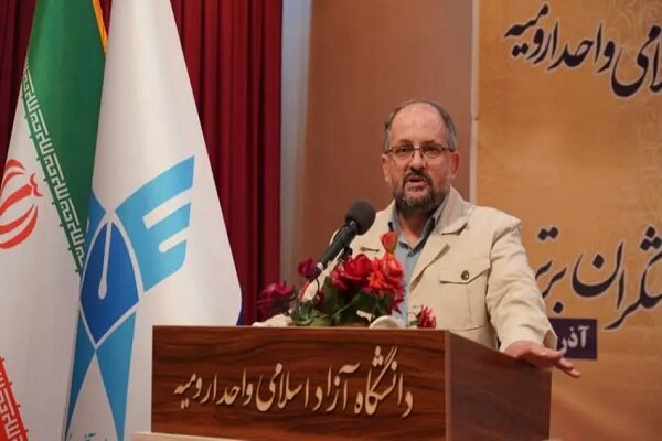 نقش حیاتی تشکلهای دانشجویی در حل مسائل ملی و استانی نقش حیاتی تشکلهای دانشجویی در حل مسائل ملی و استانی