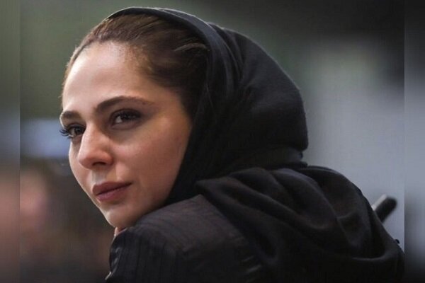 رعنا آزادی‌ور با "فیل" به سینما می‌آید