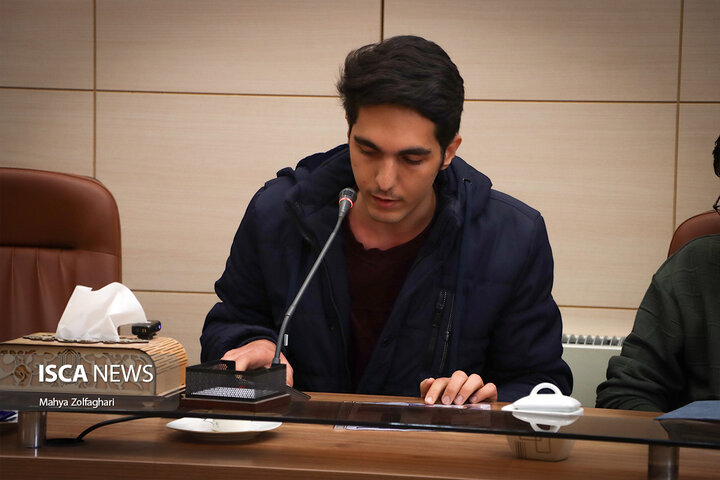 نشست چهار ساعته رئیس مجمع نمایندگان استان یزد با دانشجویان و تشکل‌های دانشجویی