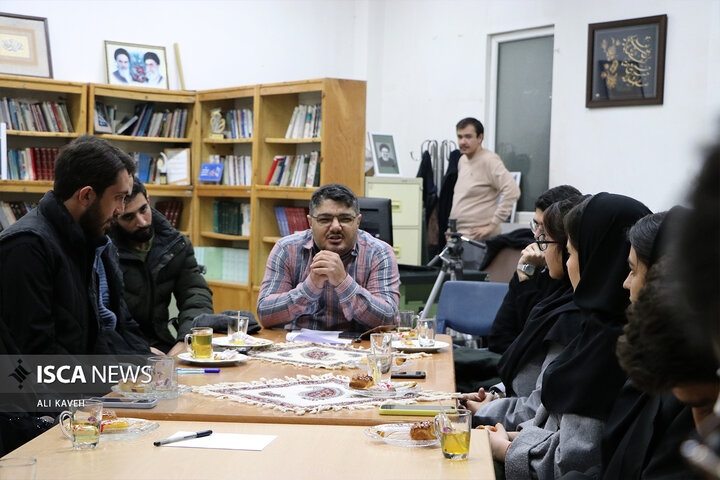 نشست دانشجویی ایسکانیوز