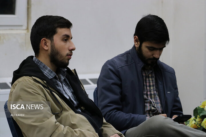 نشست دانشجویی ایسکانیوز