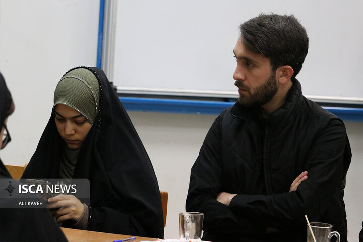 نشست دانشجویی ایسکانیوز