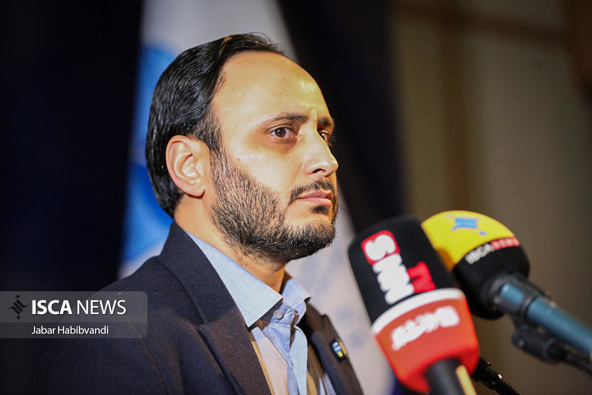 بهادری جهرمی