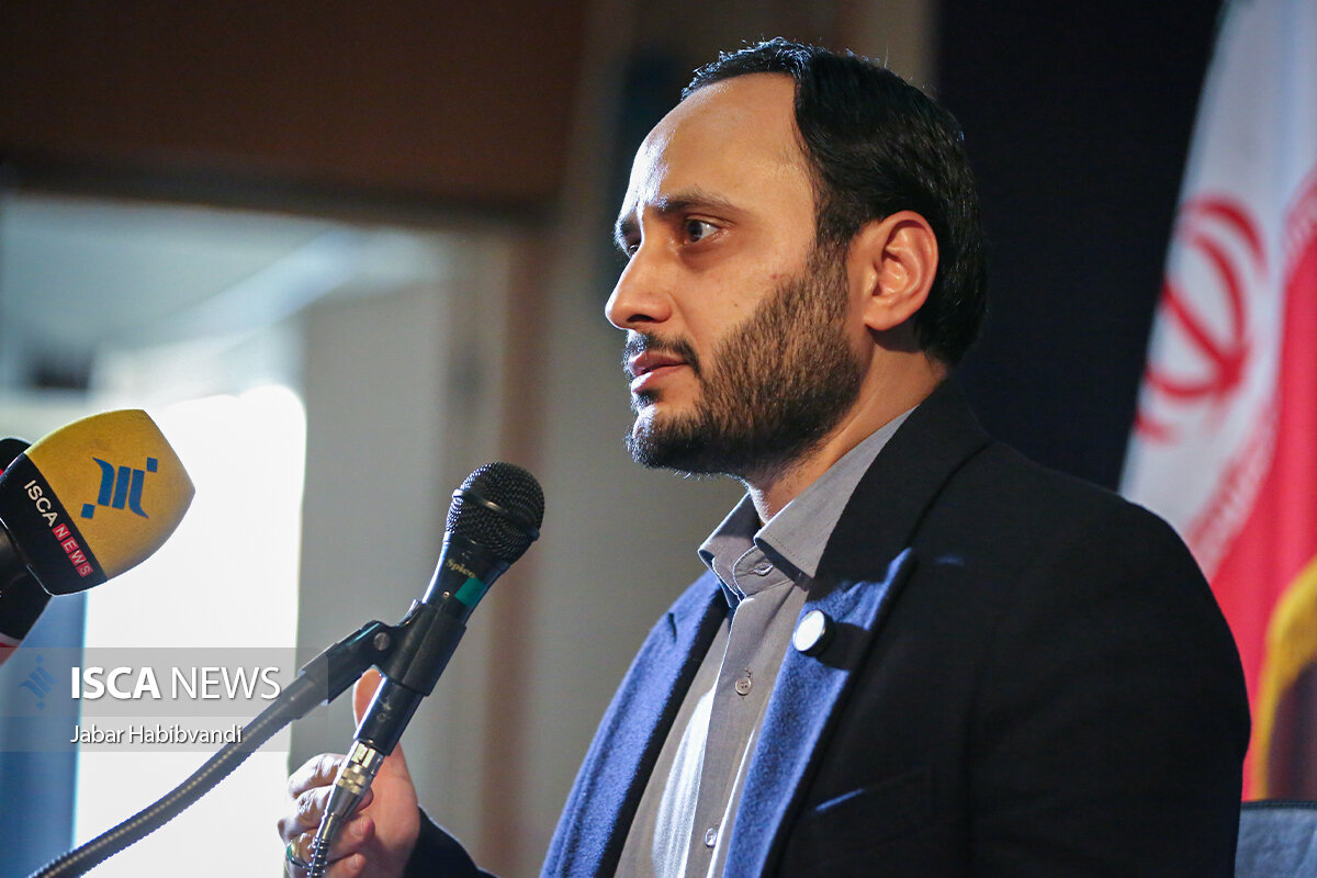 بهادری جهرمی