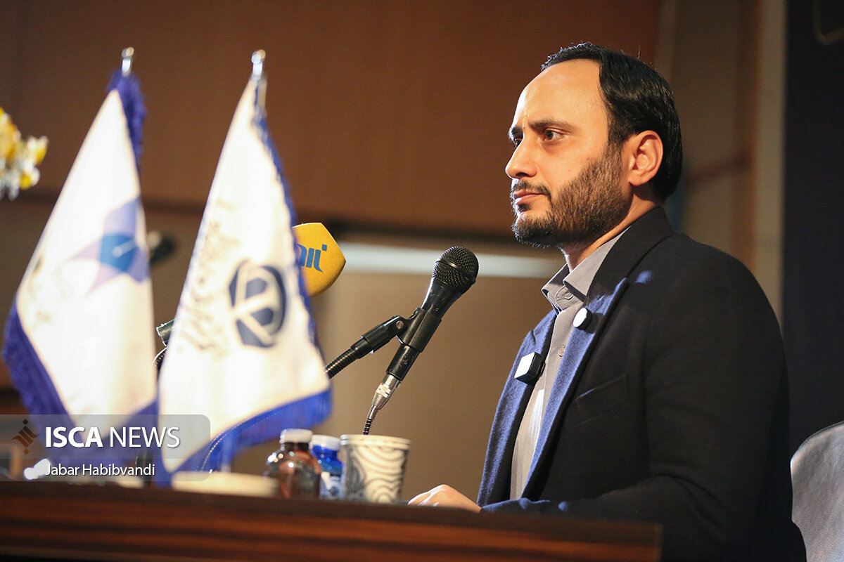 بهادری جهرمی