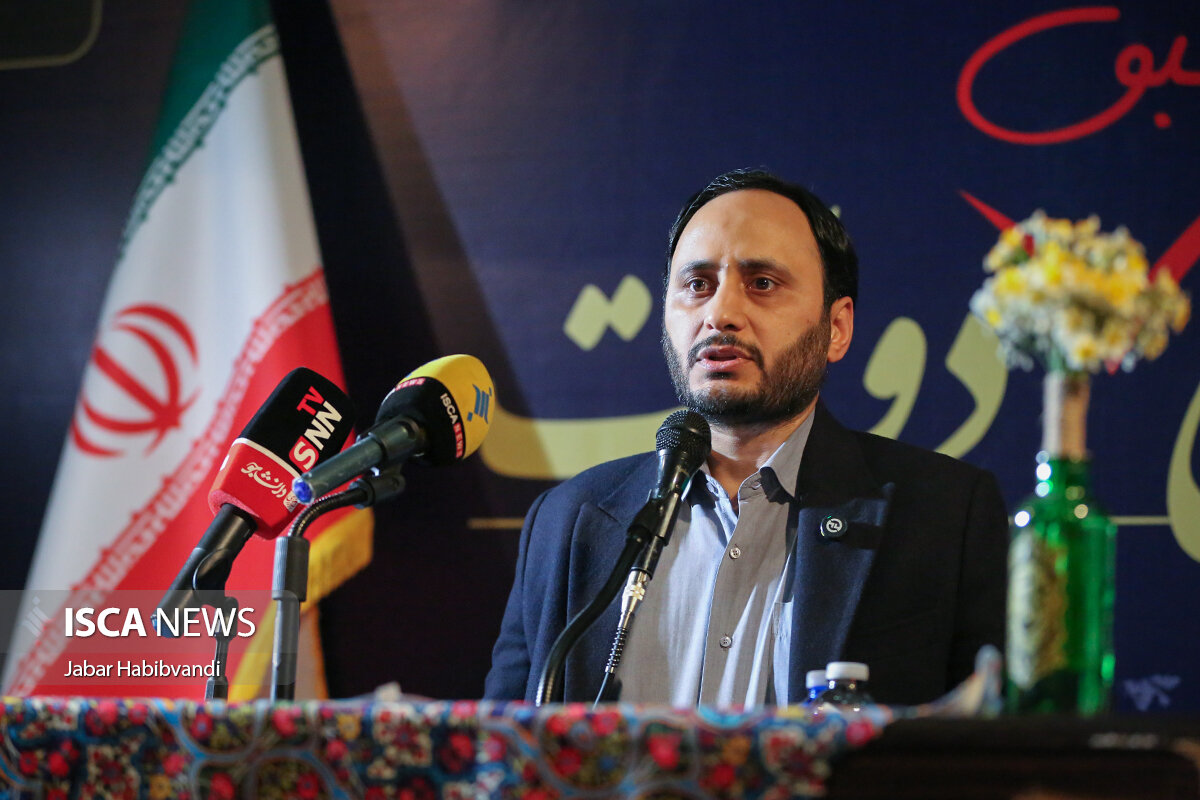 بهادری جهرمی