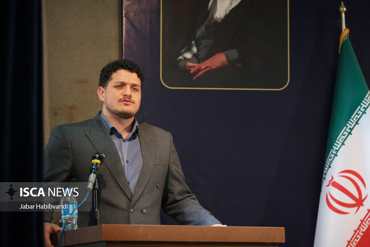 بهادری جهرمی