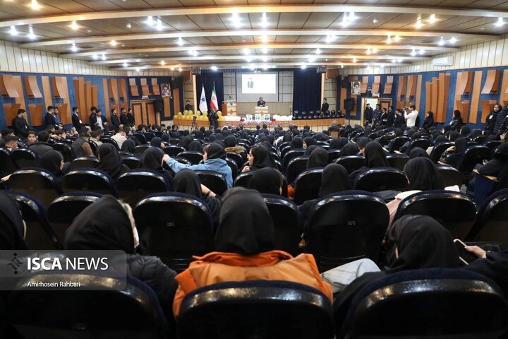 روز دانشجو در دانشگاه آزاد اسلامی اردبیل