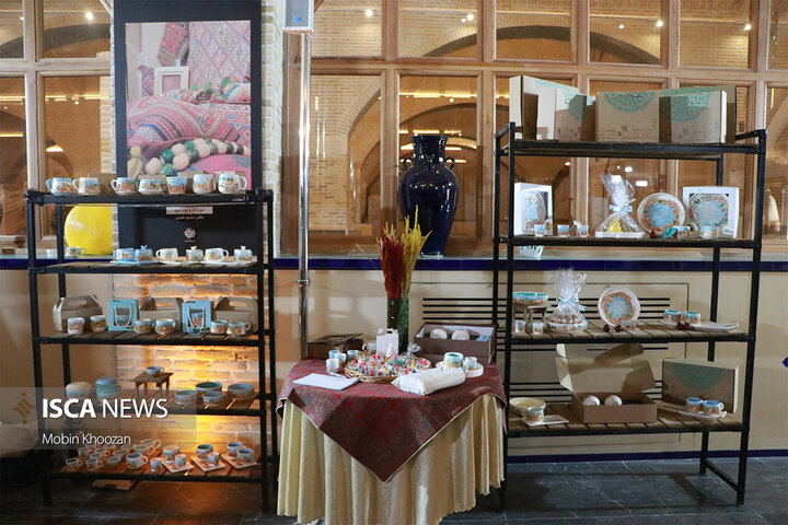 چهارمین نمایشگاه تخصصی صنایع‌دستی و هدایای سازمانی در موزه بزرگ تار و پود یزد