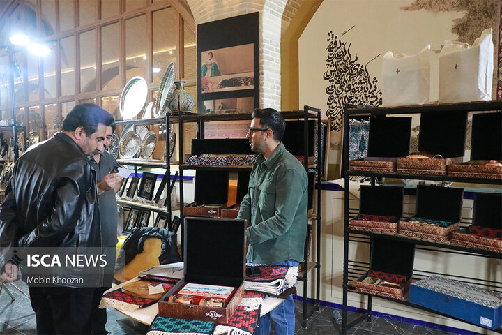 چهارمین نمایشگاه تخصصی صنایع‌دستی و هدایای سازمانی در موزه بزرگ تار و پود یزد
