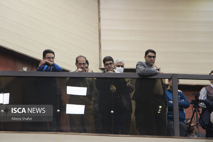 نشست پرسش و پاسخ دانشجویی با حضور سخنگوی دولت چهاردهم به مناسبت روز دانشجو در دانشگاه یزد