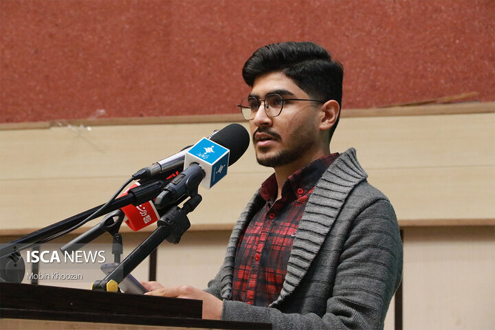 نشست پرسش و پاسخ دانشجویی با حضور سخنگوی دولت چهاردهم به مناسبت روز دانشجو در دانشگاه یزد