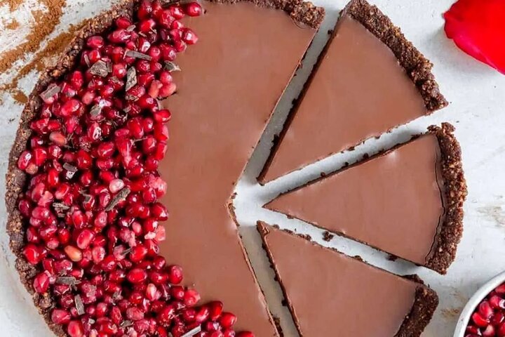 آموزش شیرینی پزی / طرز تهیه دسر یلدایی با بیسکوییت و شکلات