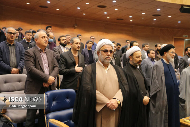 برگزاری یکمین سالگرد درگذشت نیکوکار کارآفرین (سیدعلاءالدین میرمحمد صادقی) در دانشگاه آزاد مشهد