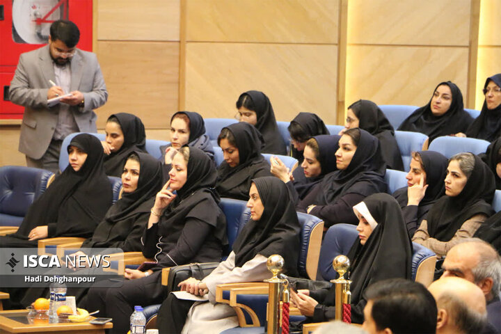 برگزاری یکمین سالگرد درگذشت نیکوکار کارآفرین (سیدعلاءالدین میرمحمد صادقی) در دانشگاه آزاد مشهد