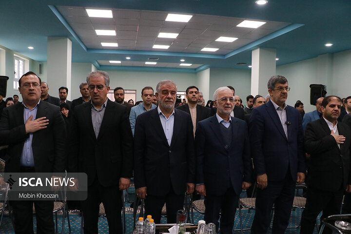 بهره‌برداری از آموزشگاه ۱۸ کلاسه با حضور وزیر کشور در یزد