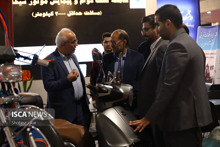 آغاز به‌کار دوازدهمین نمایشگاه دستاوردهای پژوهش و فناوری و فن‌بازار یزد