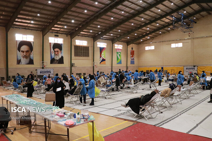 ارائه خدمت رایگان دندان‌پزشکی به مردم یزد توسط گروه جهادی الکفیل