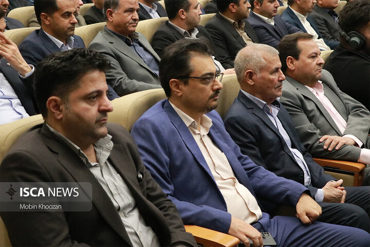 شورای اداری استان یزد با حضور وزیر کشور، نمایندگان استان و استاندار یزد