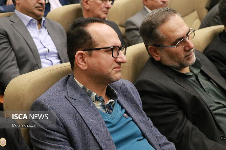 شورای اداری استان یزد با حضور وزیر کشور، نمایندگان استان و استاندار یزد