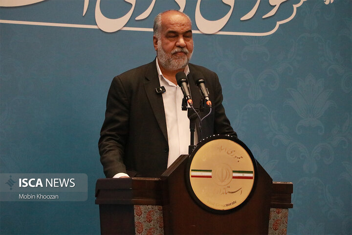 شورای اداری استان یزد با حضور وزیر کشور، نمایندگان استان و استاندار یزد