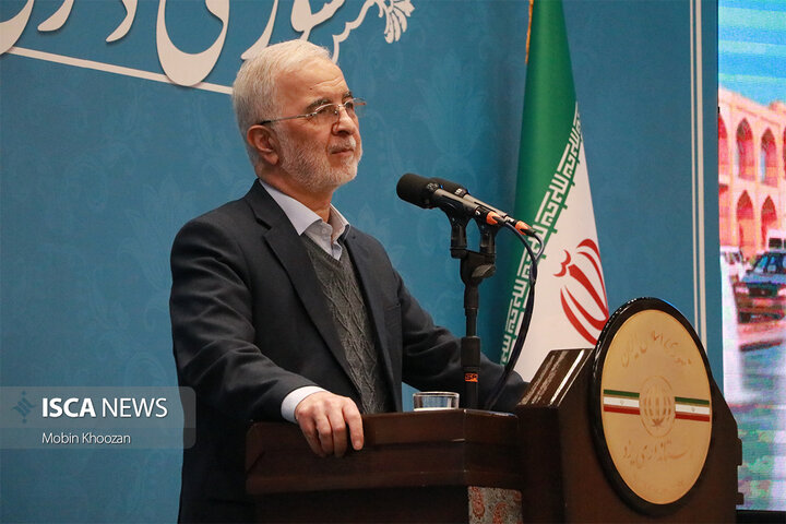 شورای اداری استان یزد با حضور وزیر کشور، نمایندگان استان و استاندار یزد