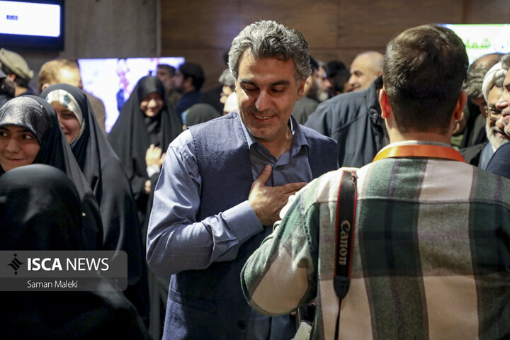 اکران مستند «شاخه‌ای روی آب»