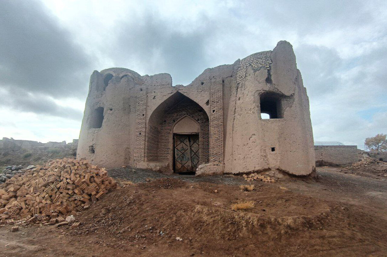 حفاظت اضطراری و پیگیری ثبت ملی قلعه تاریخی "گیسور" آغاز شد