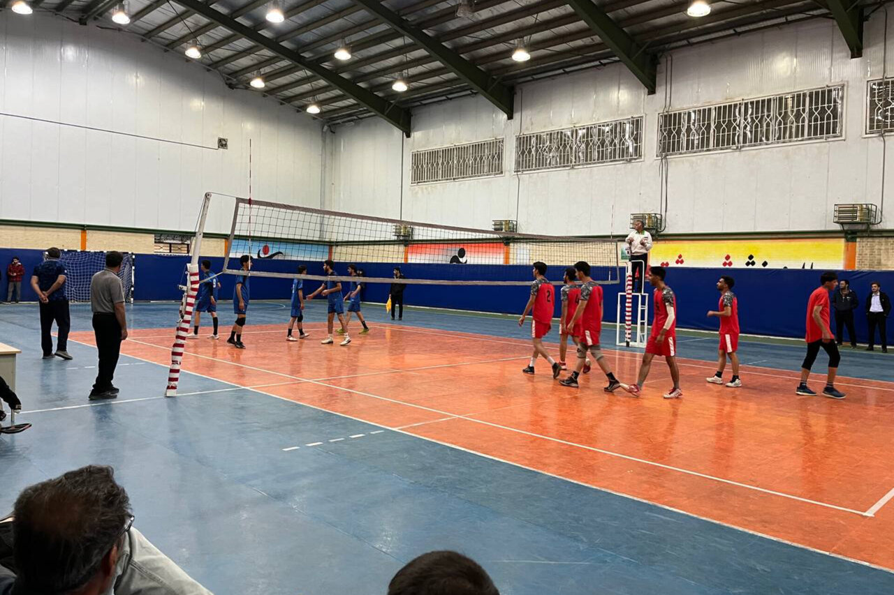 پایان نخستین دوره مسابقات والیبال دانشجویان گناباد با قهرمانی دانشگاه فرهنگیان