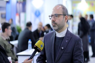 تمرکز دانشگاه آزاد بر کاهش موازی‌کاری و افزایش اثرگذاری پژوهش‌هاست