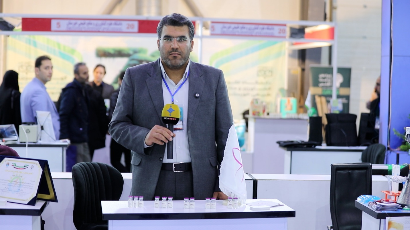 از زانوبند حرارتی تا نیروگاه خورشیدی؛ ویترین محصولات فناورانه دانشگاه آزاد در نمایشگاه پژوهش