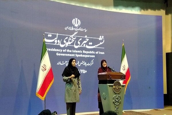 مهاجرانی: اصلاحات اقتصادی برای حفظ کرامت مردم انجام میشود