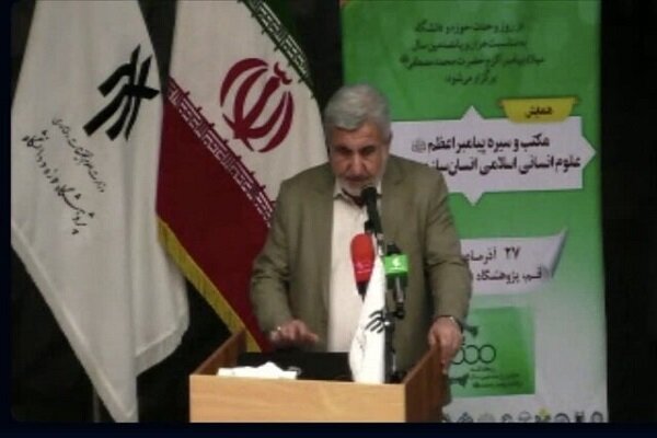 پنج محور وحدت حوزه و دانشگاه در برابر جنگ ترکیبی دشمنان پنج محور وحدت حوزه و دانشگاه در برابر جنگ ترکیبی دشمنان
