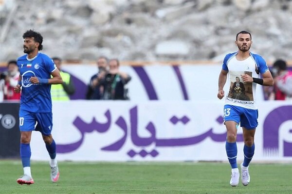 سرمربی استقلال ۲ ستاره تیم را کنار گذاشت