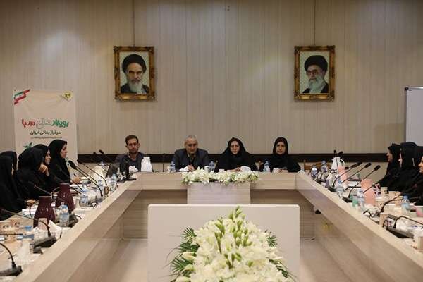 کرمان در مسیر اقتصاد زنمحور؛ رونمایی از طرح «مریم میرزاخانی» برای توانمندسازی نخبگان فناور کرمان در مسیر اقتصاد زنمحور؛ رونمایی از طرح «مریم میرزاخانی» برای توانمندسازی نخبگان فناور