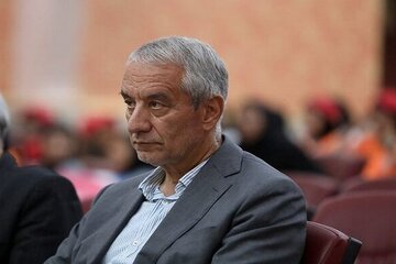 کفاشیان: دیر نشده، ویزای همه صادر می‌شود