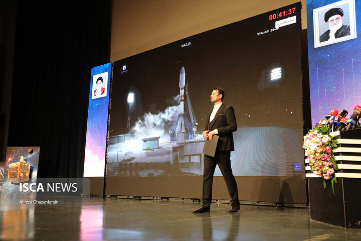 پرتاب موفق ۳ ماهواره ایرانی هم‌زمان از پایگاه روسیه