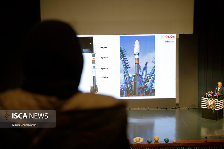 پرتاب موفق ۳ ماهواره ایرانی هم‌زمان از پایگاه روسیه