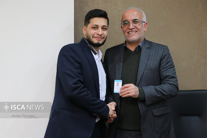 نشست سالیانه اعضای باشگاه خبرنگاران دانشجویی ایران ایسکانیوز یزد با حضور رئیس دانشگاه آزاد اسلامی استان