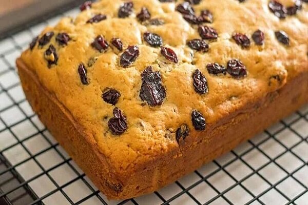 آموزش شیرینی پزی / طرز تهیه کیک کشمشی با عطر وانیل آموزش شیرینی پزی / طرز تهیه کیک کشمشی با عطر وانیل