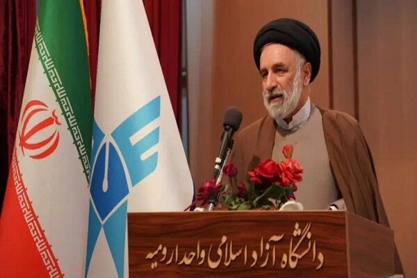 علوم انسانی موجود انسان را به بیمعنایی رسانده است علوم انسانی موجود انسان را به بیمعنایی رسانده است