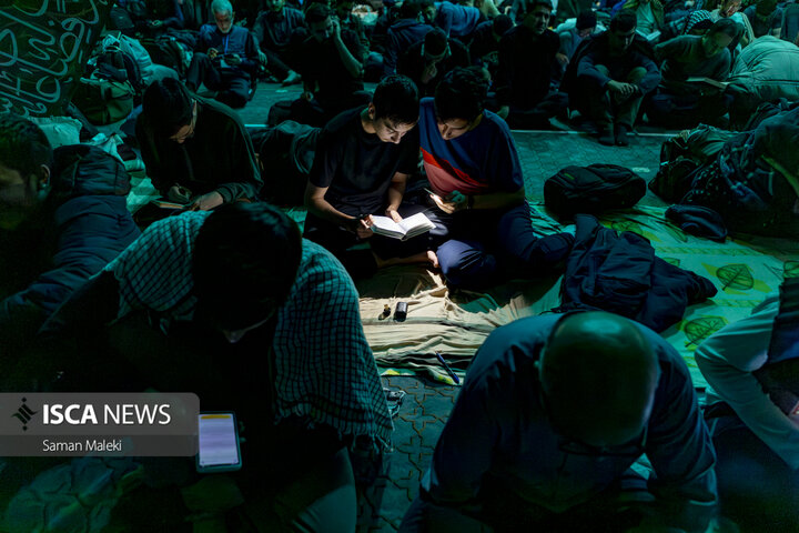 مراسم معنوی اعتکاف در مسجد دانشگاه تهران